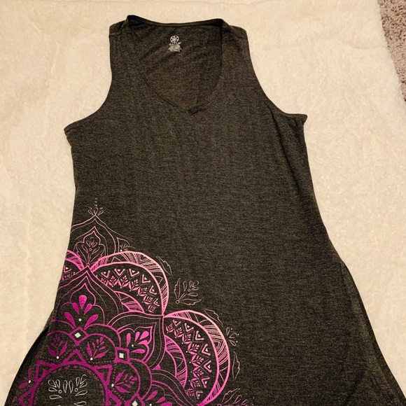 GAIAM Tops - GAIAM women’s athletic tank top.Pink-grey.Size XS.